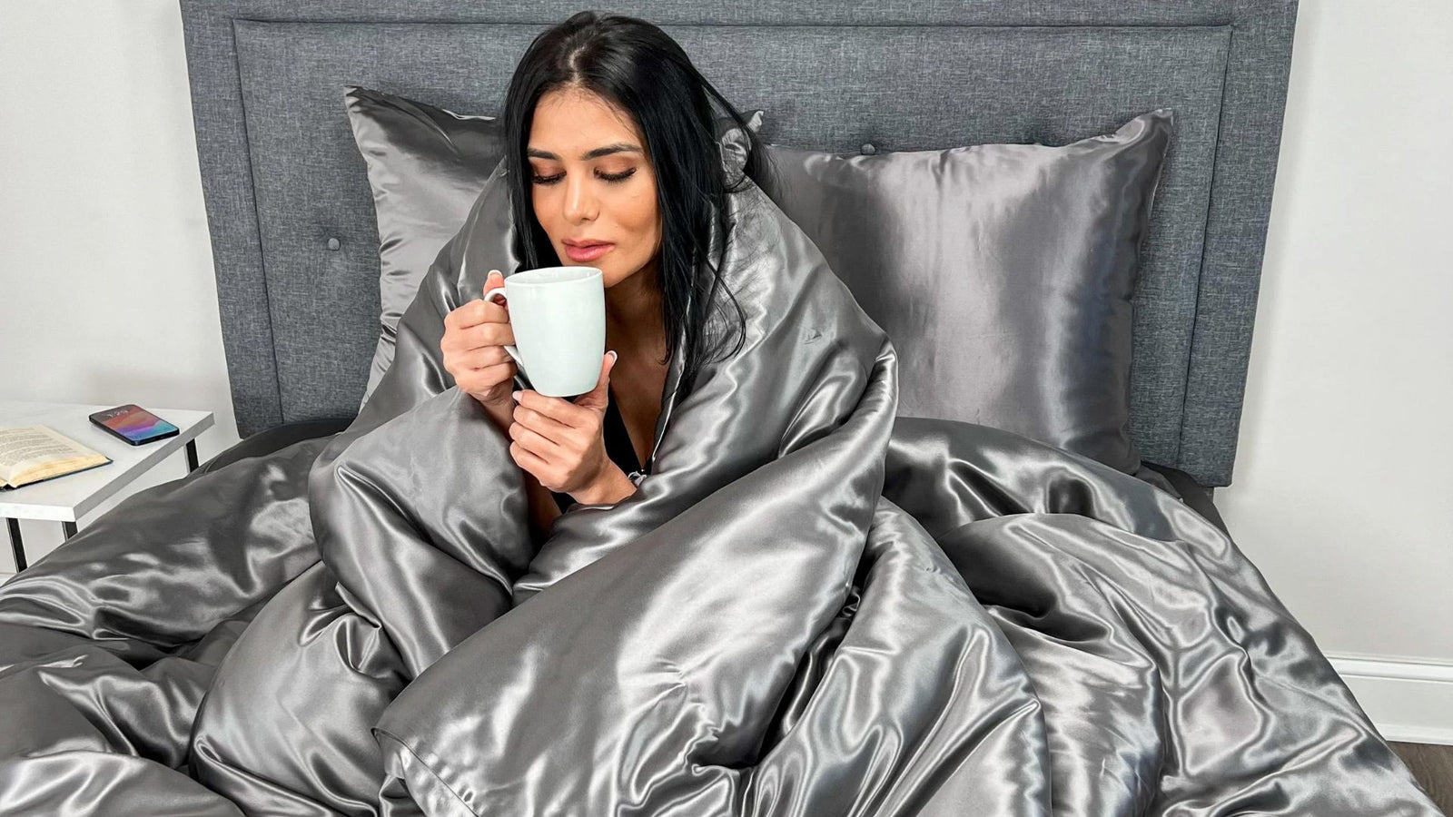 Silk Duvet Covers: The Ultimate in Style, Beauty, and Wellness