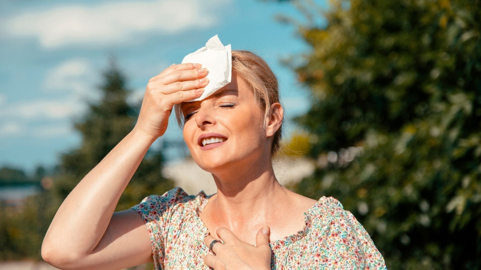 Fighting the Effects of Hot Flashes with Silk Bedding