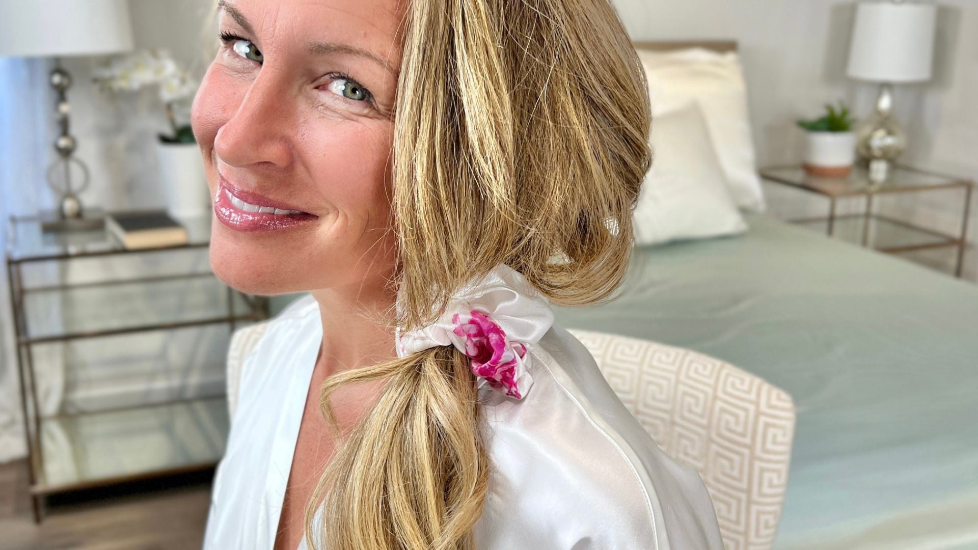 Four Surprising Benefits of Using Silk Scrunchies in Your Hair