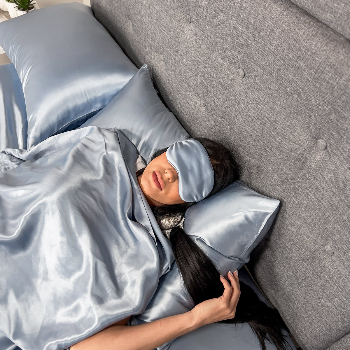 22 Momme Silk Pillowcase &amp; Sleep Mask Gift Set - Steel Blue