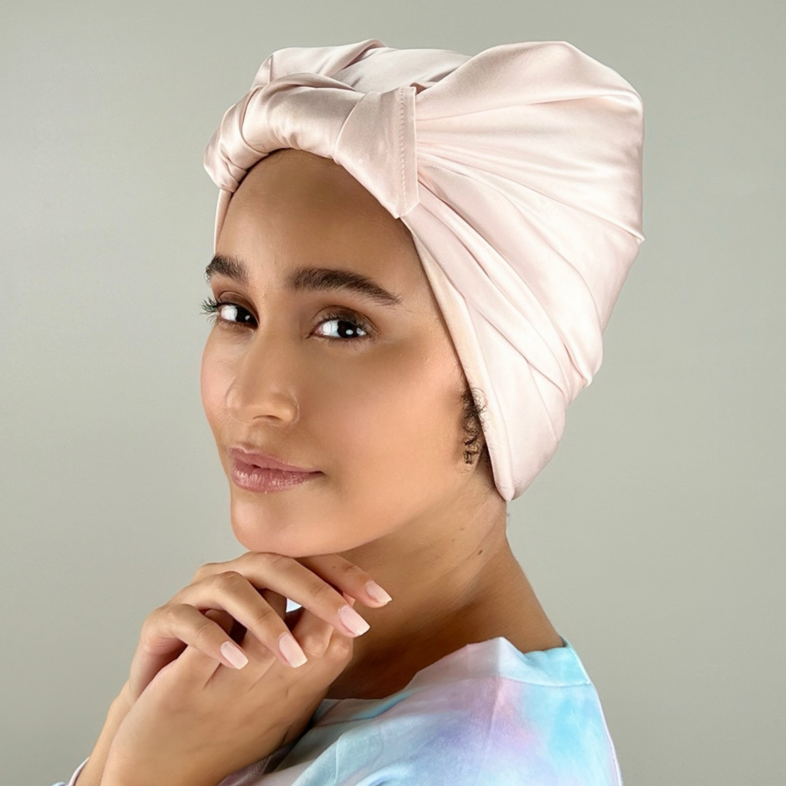 Skin Care Lovers Beware Your Facial Serum Is Ruining Your Silk Pillow