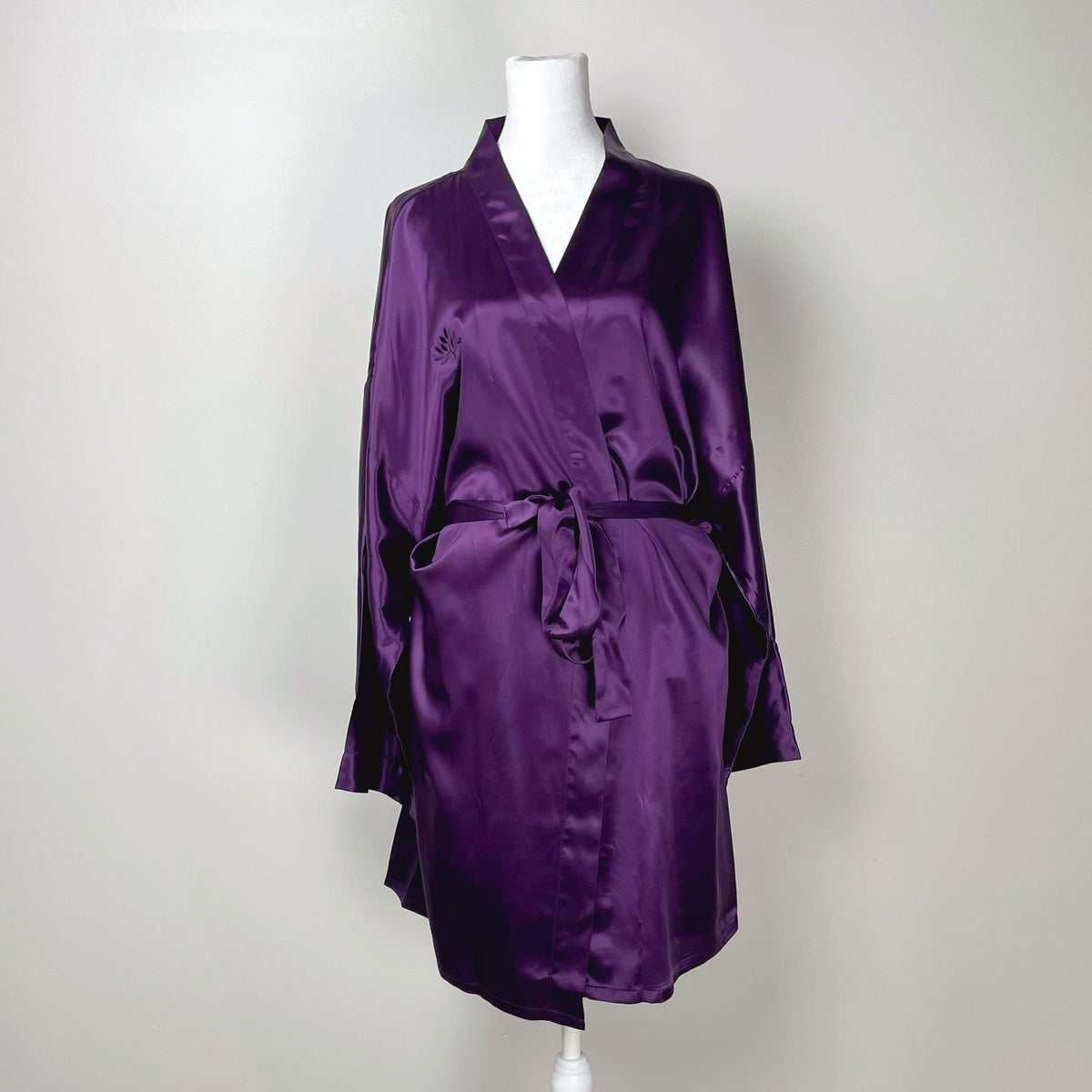 purple silk dressing gown Men's Dressing Gown Smoking Jacket Robe Purple Velvet | Gold Piped | Silk Lining